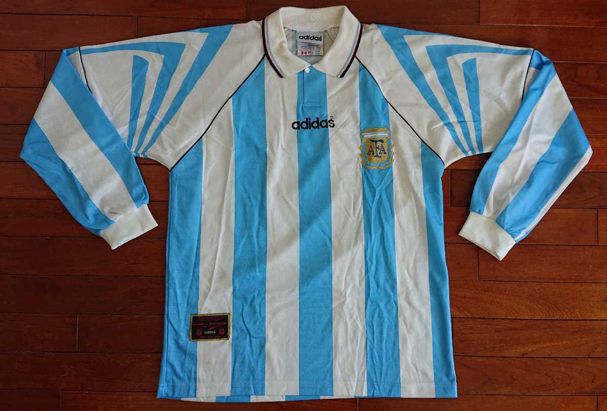 格安 激レア入手困難 アルゼンチン代表 1996 97シーズン オフィシャル ホームゲームシャツ マラドーナ メッシ シメオネ アイマール ソラリ 珍しい Scsport Ba