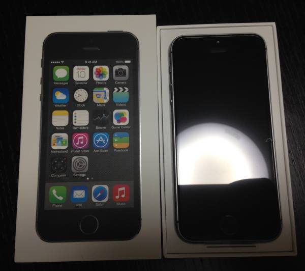 最も優遇 【新品未使用】apple iPhone5s 16gb Space Gray【softbank】 iPhone