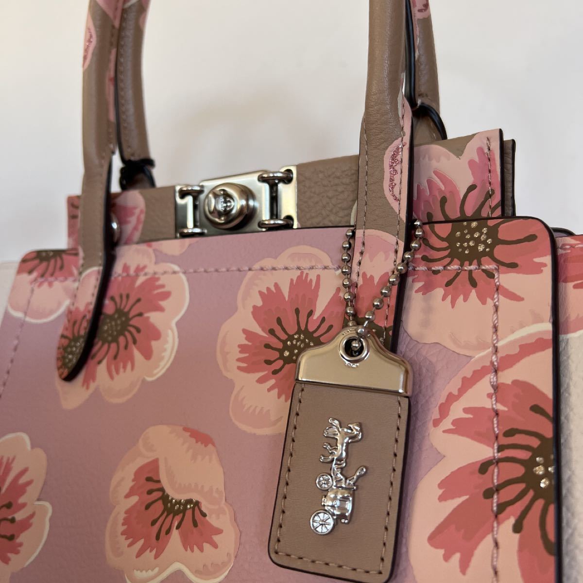 COACH 日本限定柄 2wayトートバッグ|Yahoo!フリマ(旧PayPay COACH 日本限定柄 2wayトートバッグ|Yahoo!フリマ(旧PayPay