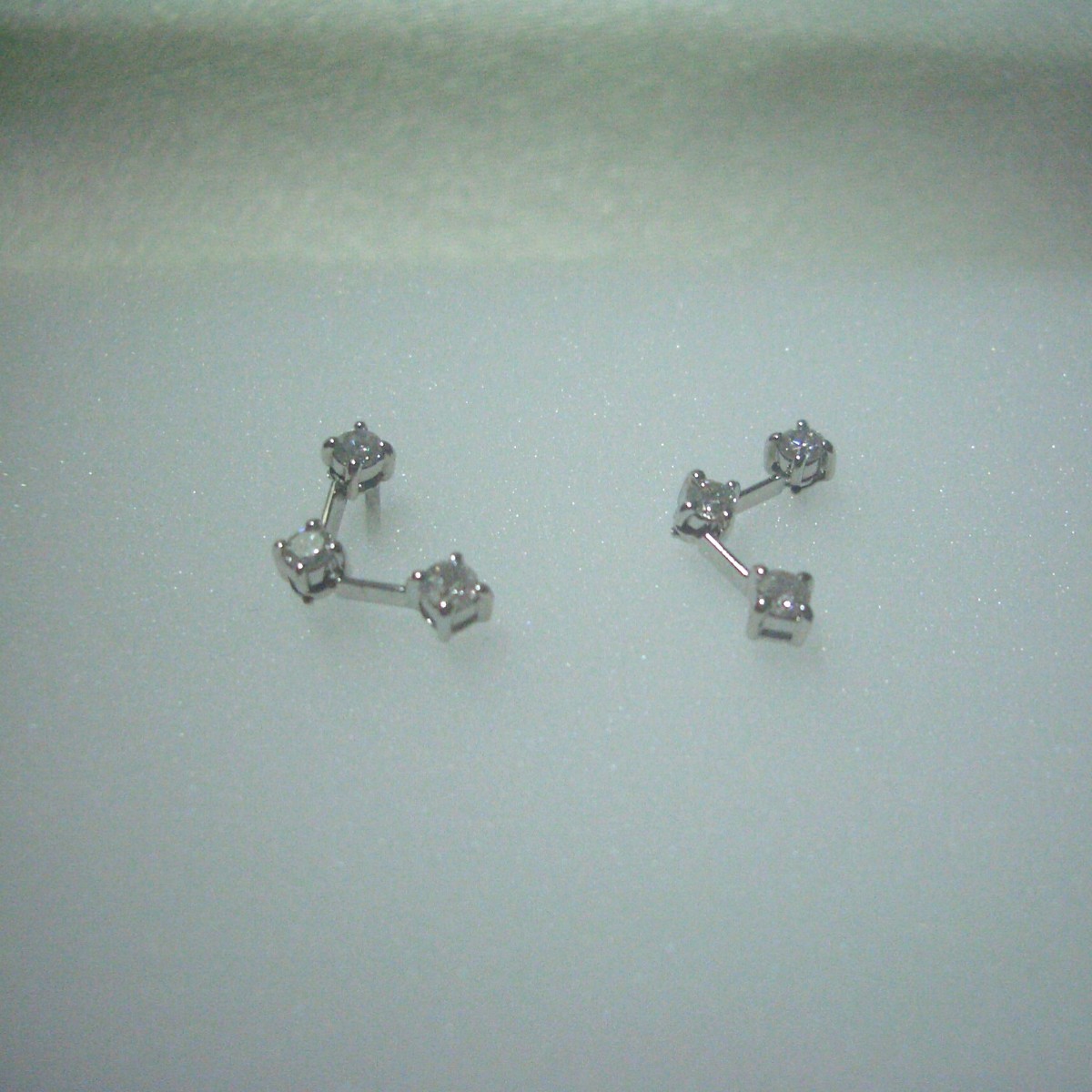 ダイヤモンドピアス ホワイトゴールド K14WG ダイヤモンド 0.30ct