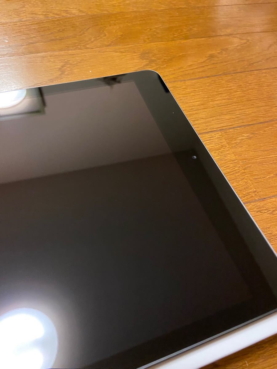 iPad 10.2インチ 第8世代 32GB スペースグレイ　中古美品