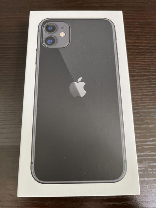 docomo Apple iPhone 11 128GB ブラック Black ネットワーク制限○ SIM