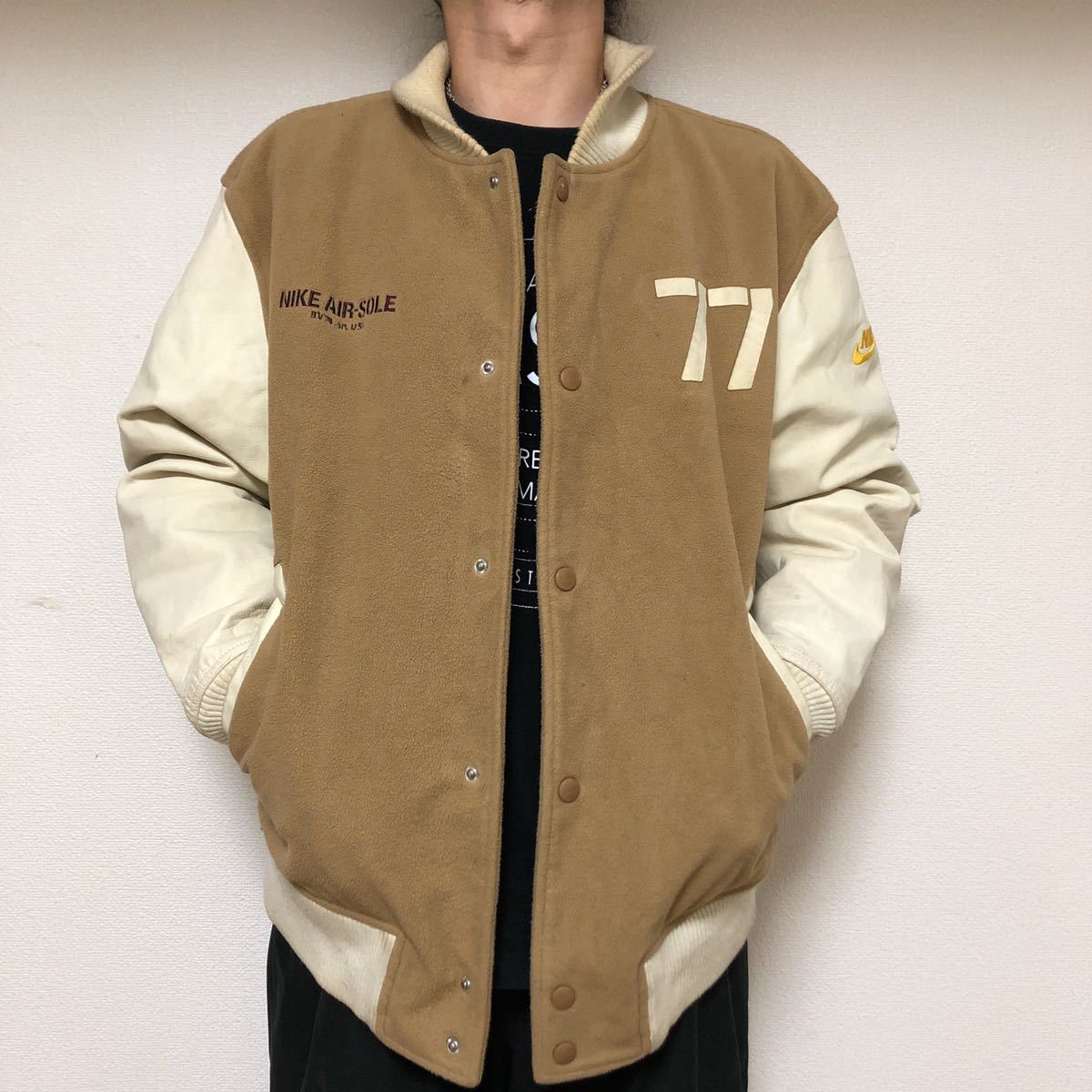 Yahoo!オークション - ナイキNIKE NAS袖革 スタジャン XLビッグ Yahoo!オークション - ナイキNIKE NAS袖革 スタジャン XLビッグ