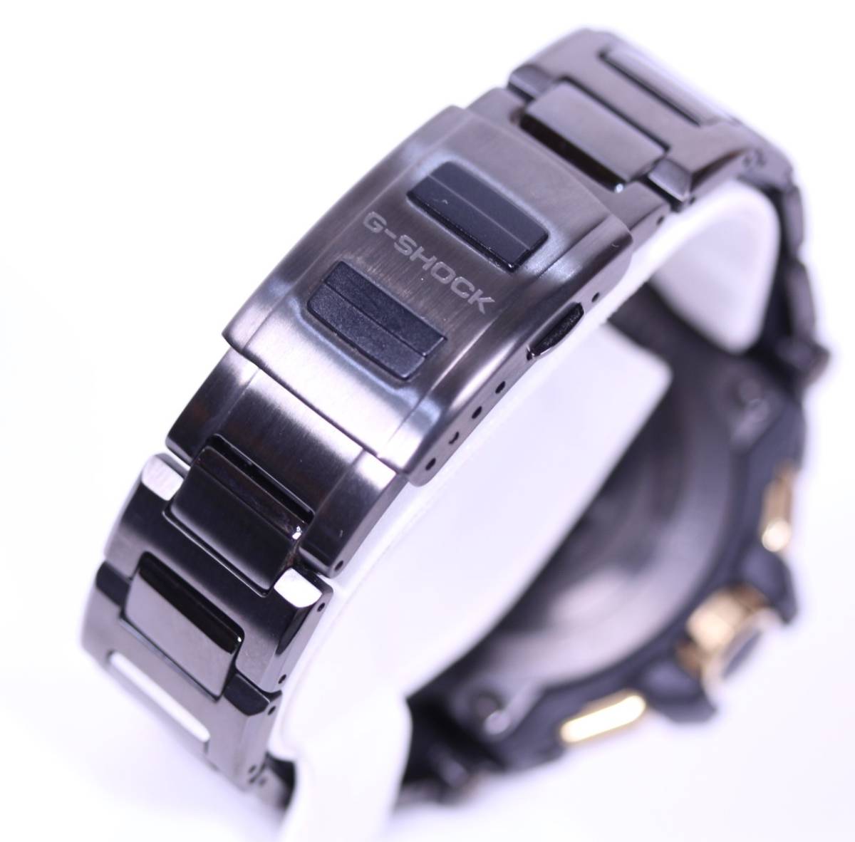 Y5009◆中古品◆CASIO G-SHOCK MTG-G1000GB-1AJF GPSハイブリッド電波ソーラー 腕時計 ブラック×ゴールドカラー_画像5