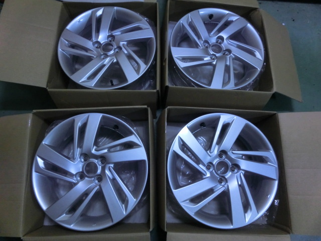 ☆トヨタ ライズ G A200A/A201A/A210A ダイハツ ロッキー X A200S