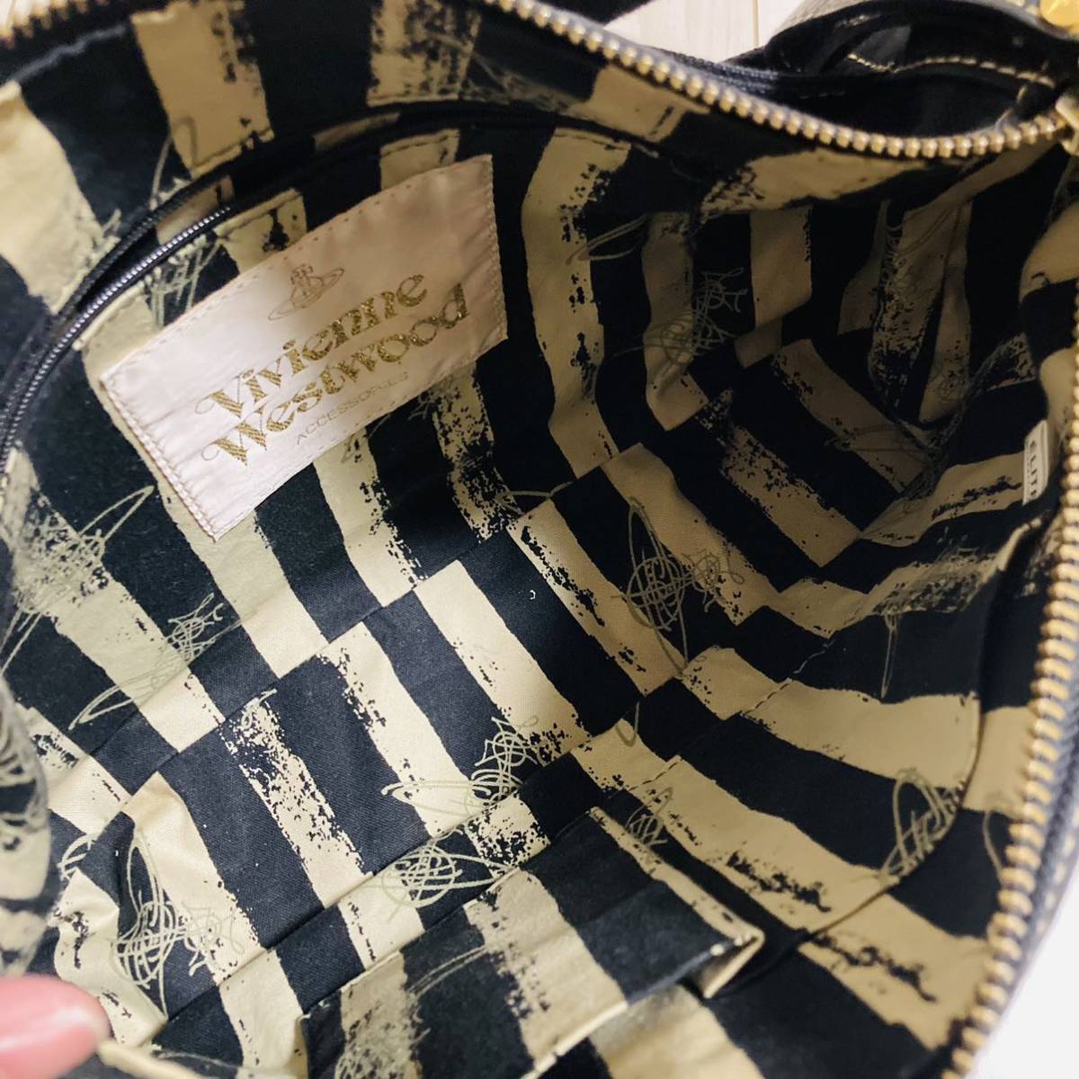 Vivienne Westwood ヴィヴィアンウエストウッド ショルダーバッグ キャンバス BK ブラック 黒 オーブ ゴールド 斜め掛け EDGWARE Rd 