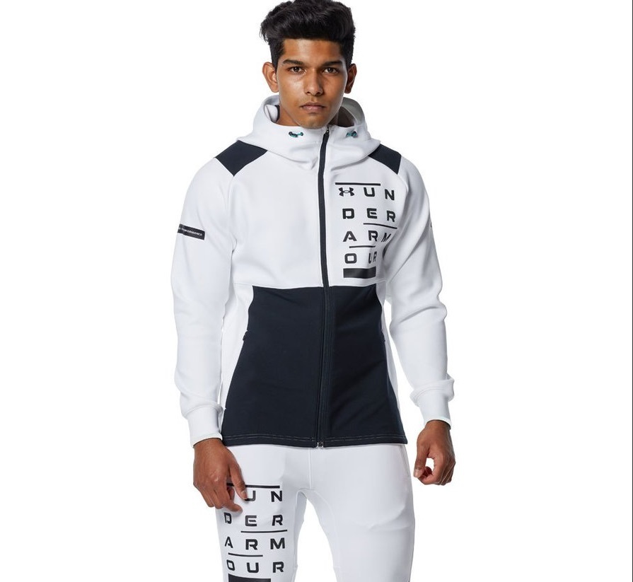 即決新品 XLサイズ 新庄監督 UNDER ARMOUR フリース上下セット 即決新品 XLサイズ 新庄監督 UNDER ARMOUR フリース上下セット