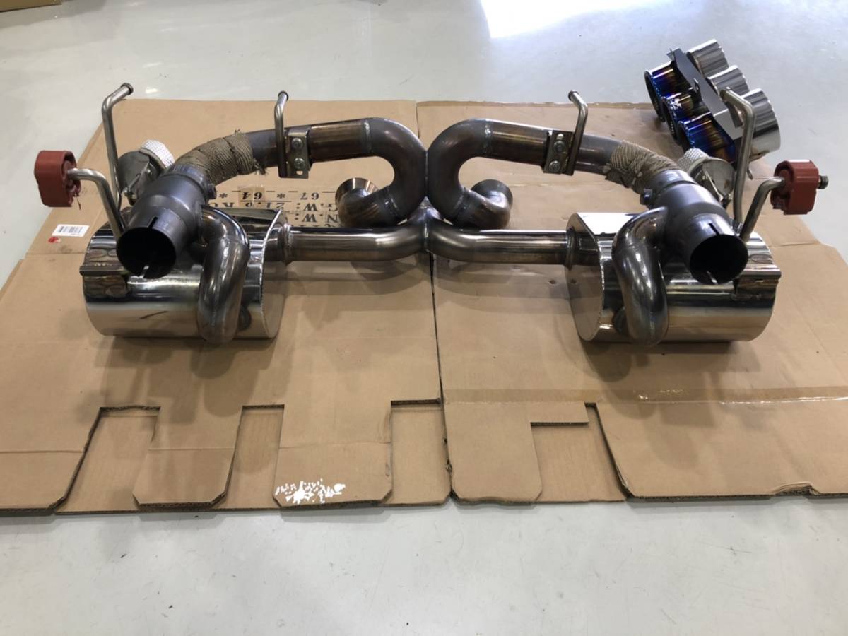 PowerCraft パワークラフト フェラーリ Ferrari 458イタリア ハイブリッドエキゾーストマフラーシステム 可変式 チタンテール 3本出し _画像2