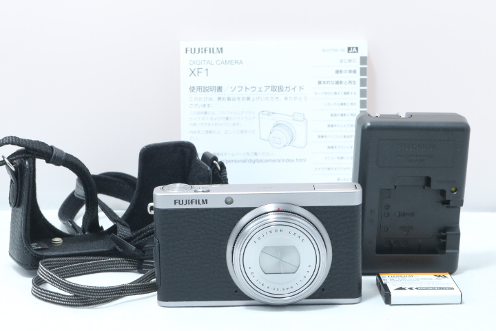 大特価放出! BLUE SHOP特価Fujifilm XF1 12 MP Digital Camera with 3