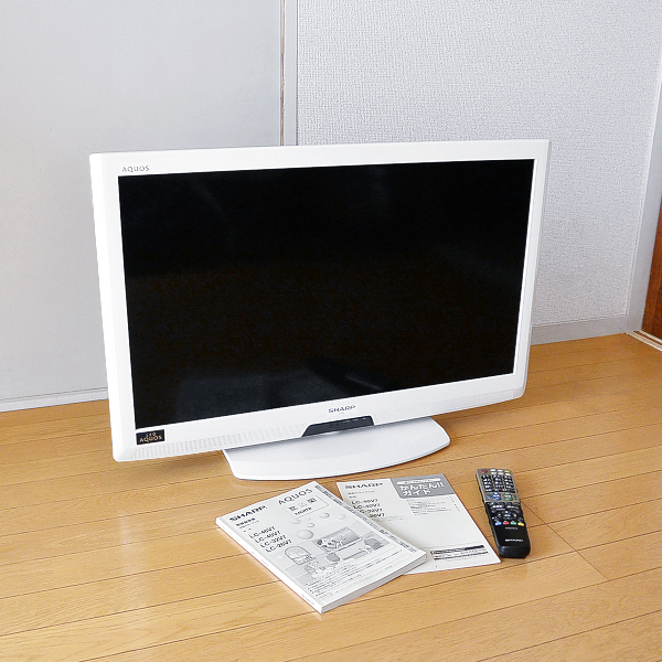 SHARP AQUOS 液晶 カラーテレビ 32型 2011年製 通電確認済み-