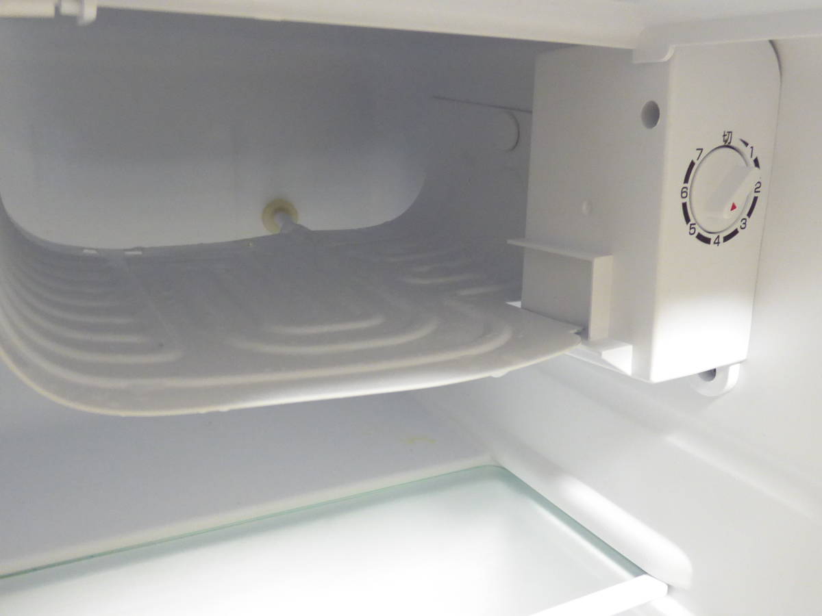 全国一律送料無料 アイリスオーヤマ 小型冷蔵庫 PRC-B051D-W 容量46L 2020年製 ゆうパック発送_画像5