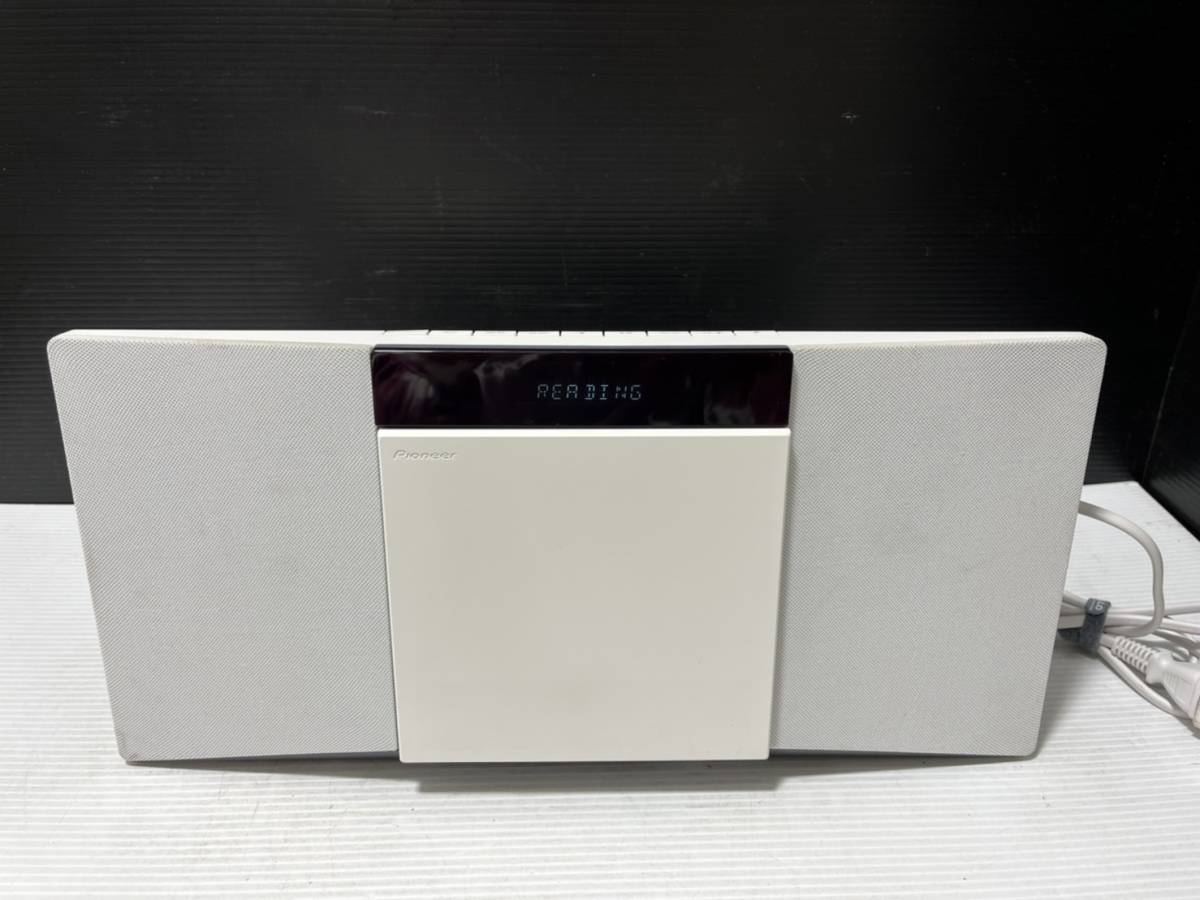 人気TOP パイオニア 未使用品) X-SMC02(B)(未開封 CDミニ 通販特価商品 Pinoneer 未使用 X-SMC02(B) CDミニコンポ パイオニア ポータブルプレーヤー