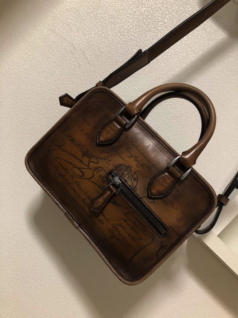 ベルルッティ berluti ハンドバッグ アンジュールガリバー ベルルッティ berluti ハンドバッグ アンジュールガリバー