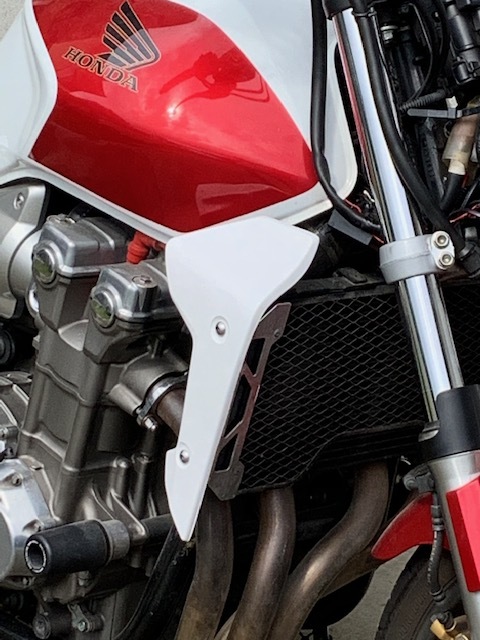 CB1300SF SC54 ラジエターカバー シュラウド|Yahoo!フリマ(旧 CB1300SF SC54 ラジエターカバー シュラウド|Yahoo!フリマ(旧