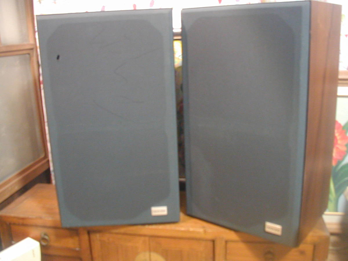 **DIATONE DS-28B speaker system.Y90,000(2 pcs,1974 year sale ) operation excellent..**