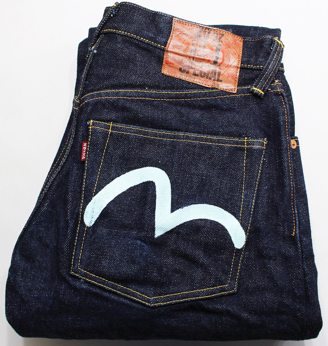 ヤフオク! - EVISU (エヴィス) 20oz. No.1 SPECIAL Lot 2001 ... ヤフオク! - EVISU (エヴィス) 20oz. No.1 SPECIAL Lot 2001 ...