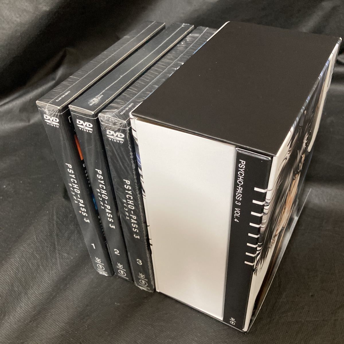 未開封あり　全4巻PSYCHO-PASS サイコパス3 VOL.1~4(DVD 4枚組) box付き