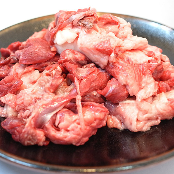 1円【3数】お肉たっぷり黒毛和牛スジ肉1kg4129業務用A5入り_画像2