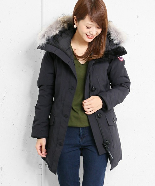 美品 国内正規レディースCANADA GOOSEカナダグースBRONTE PARKA