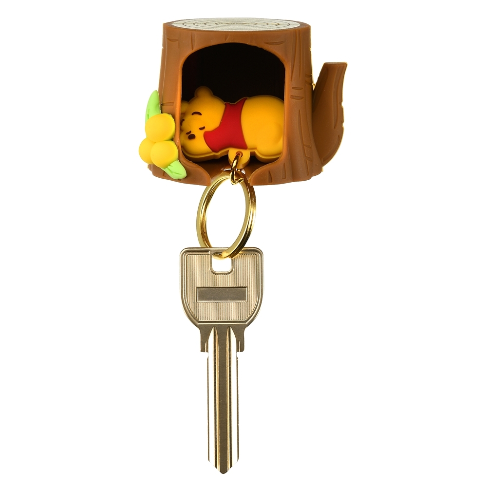  Disney Pooh key chain key holder cut . stock Pooh .... Winnie The Pooh Disney store 