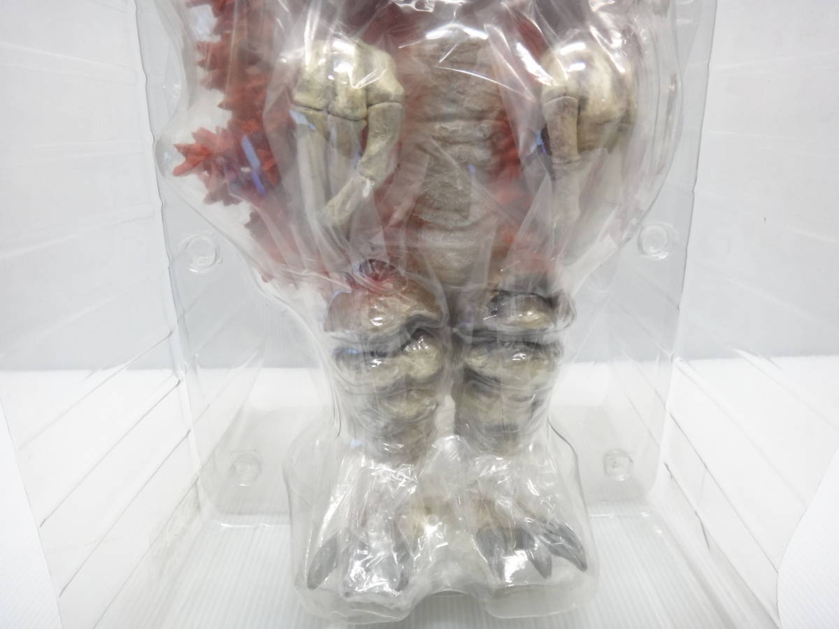 定期入れの ウルトラソフビSTシリーズ・ガラダマモンスター・ガラモン