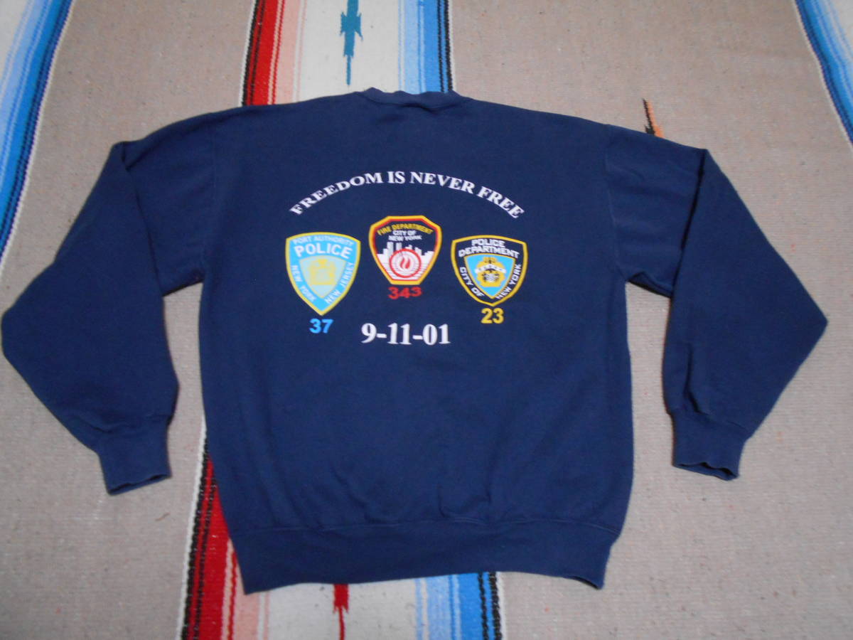 ２００１年製 NYPD NEWYORK POLICE FIRE DEPARTMENT RUSSELL 警察官 消防士 スウェット ニューヨーク アルカイダ ビン ラディン ラッセル