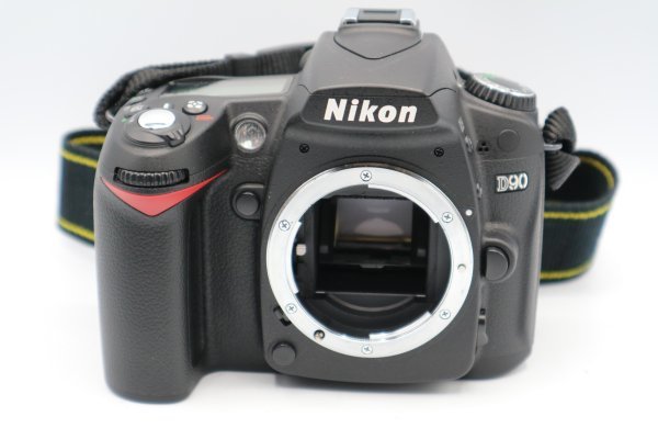 ヤフオク! - Nikon デジタル一眼レフカメラ D90 AF-S DX...