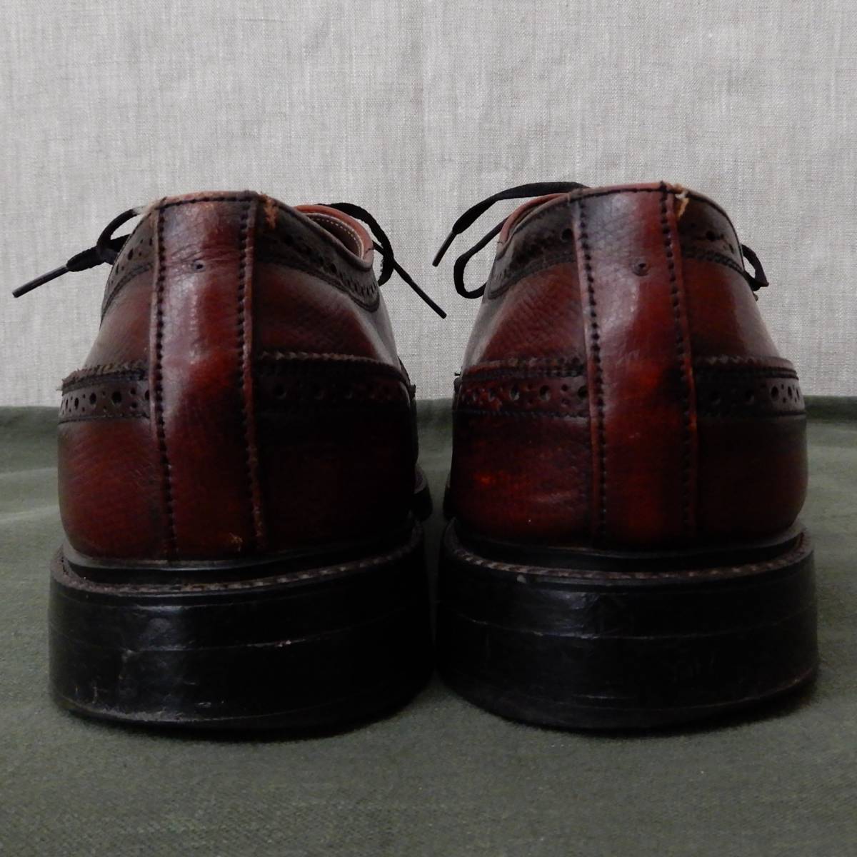 crosby square Wing Tip 1960s 1970s Longwing Vintage Cross Be