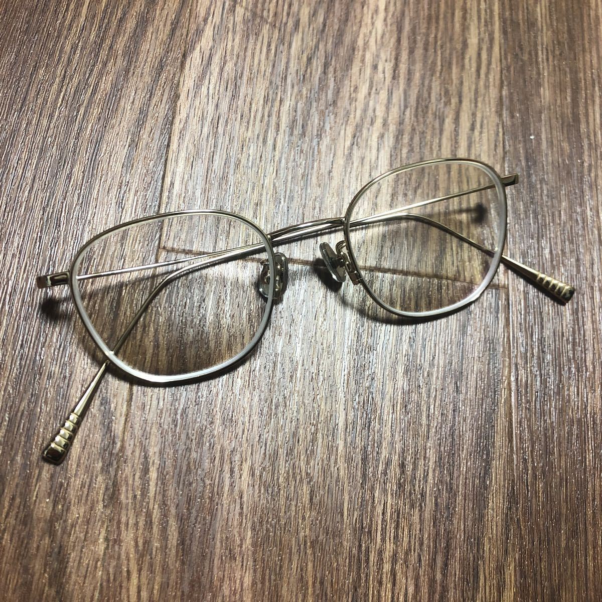 左右独立型ヴィンテージ跳ね上げ式メタルフレームサングラス 男女兼用 アンティーク 人気デザイン】jins メタルフレーム 跳ね上げ式 サングラス jins