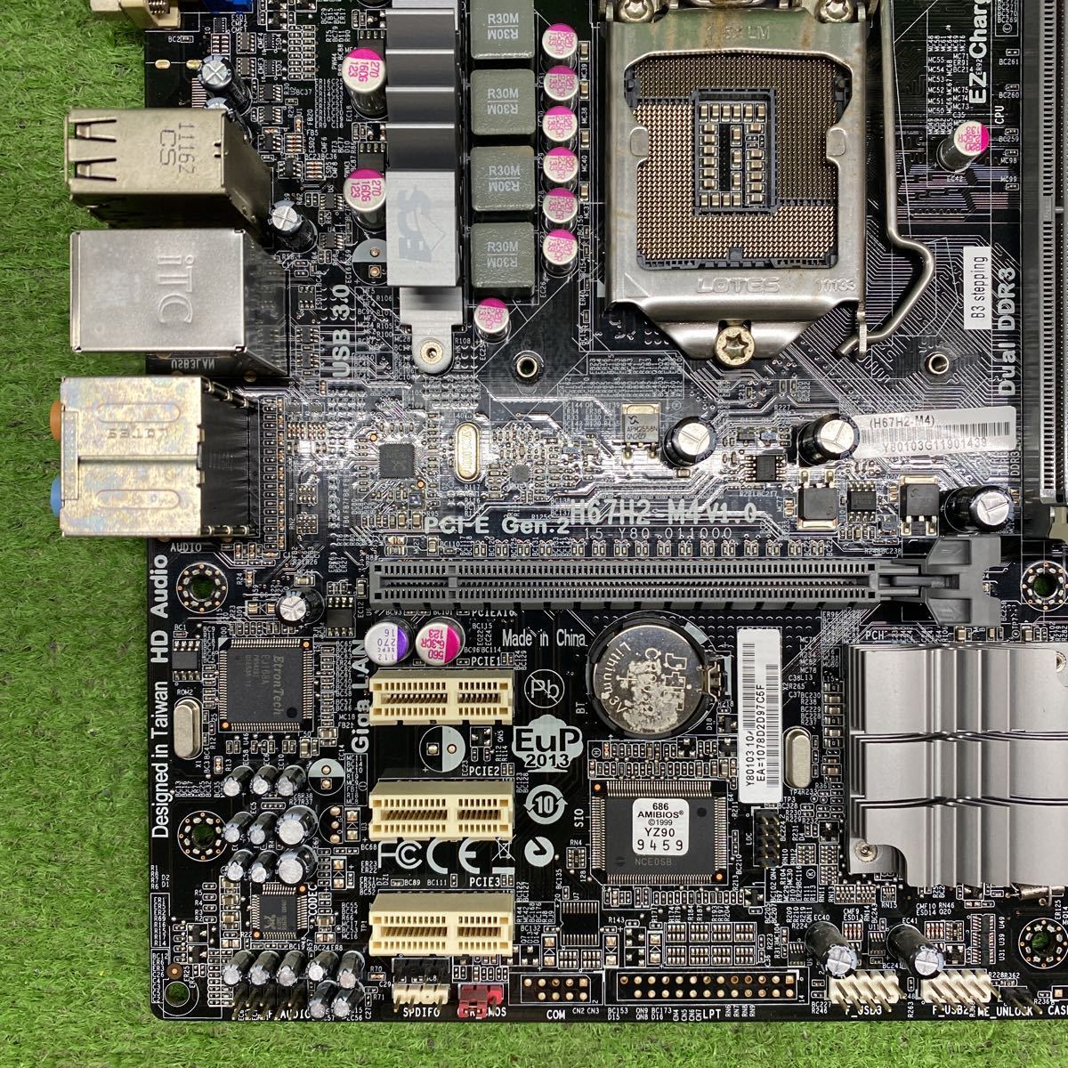 MW-768 激安 マザーボード ECS H67H2-M4 V1.0 LGA1155 BIOS立ち上がり確認済み ジャンク_画像3