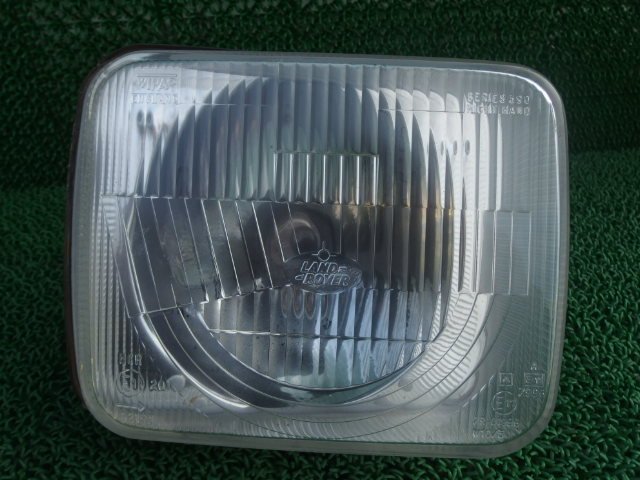 * Land Rover Discovery series Ⅰ 93 year LJ36D right head light ( stock No:A24647) (4729) *