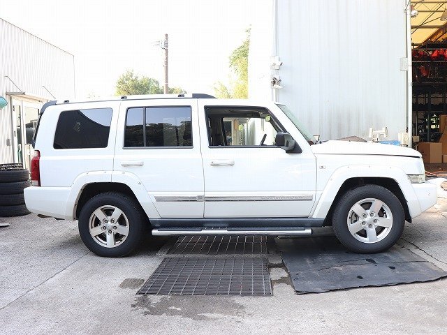  Chrysler Jeep commander XH 06 год XH57 правая задняя дверь ( наличие No:501321) (6988)