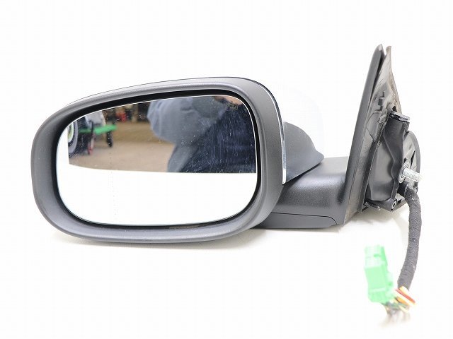 * Volvo V70 SB 07 year SB5244W left door mirror ( stock No:A32408) (7319) *