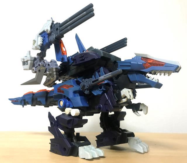 新しい ゾイド　ZOIDS　凱龍輝