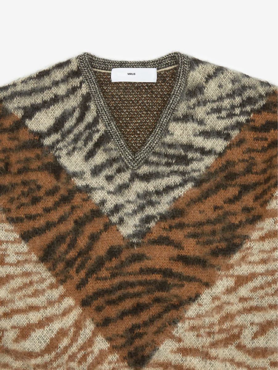 toga virilis MOHAIR JACQUARD KNIT V-NECK | arvotulkki.fi
