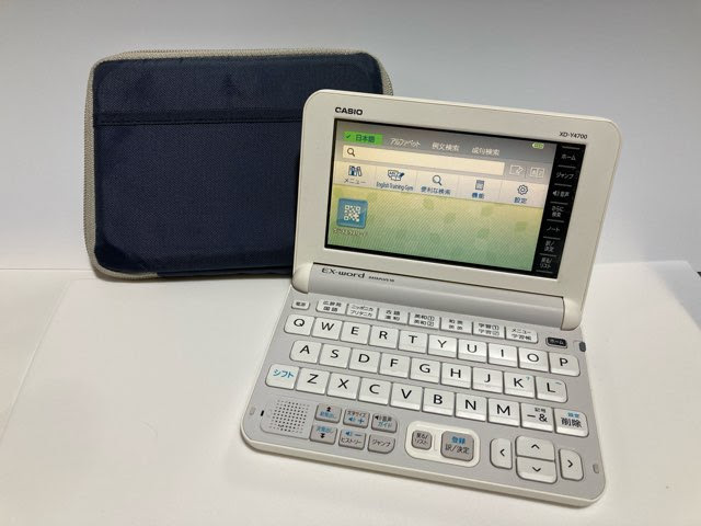 【中古品/動作確認済み】CASIO カシオ 電子辞書 EX-word XD-Y4700 ホワイト 高校生・大学受験対応 専用ケース付き_画像1