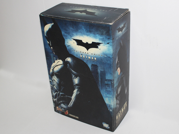 □レア 1/6 バットマン フィギュア BATMAN THE DARK KNIGHT VERSION