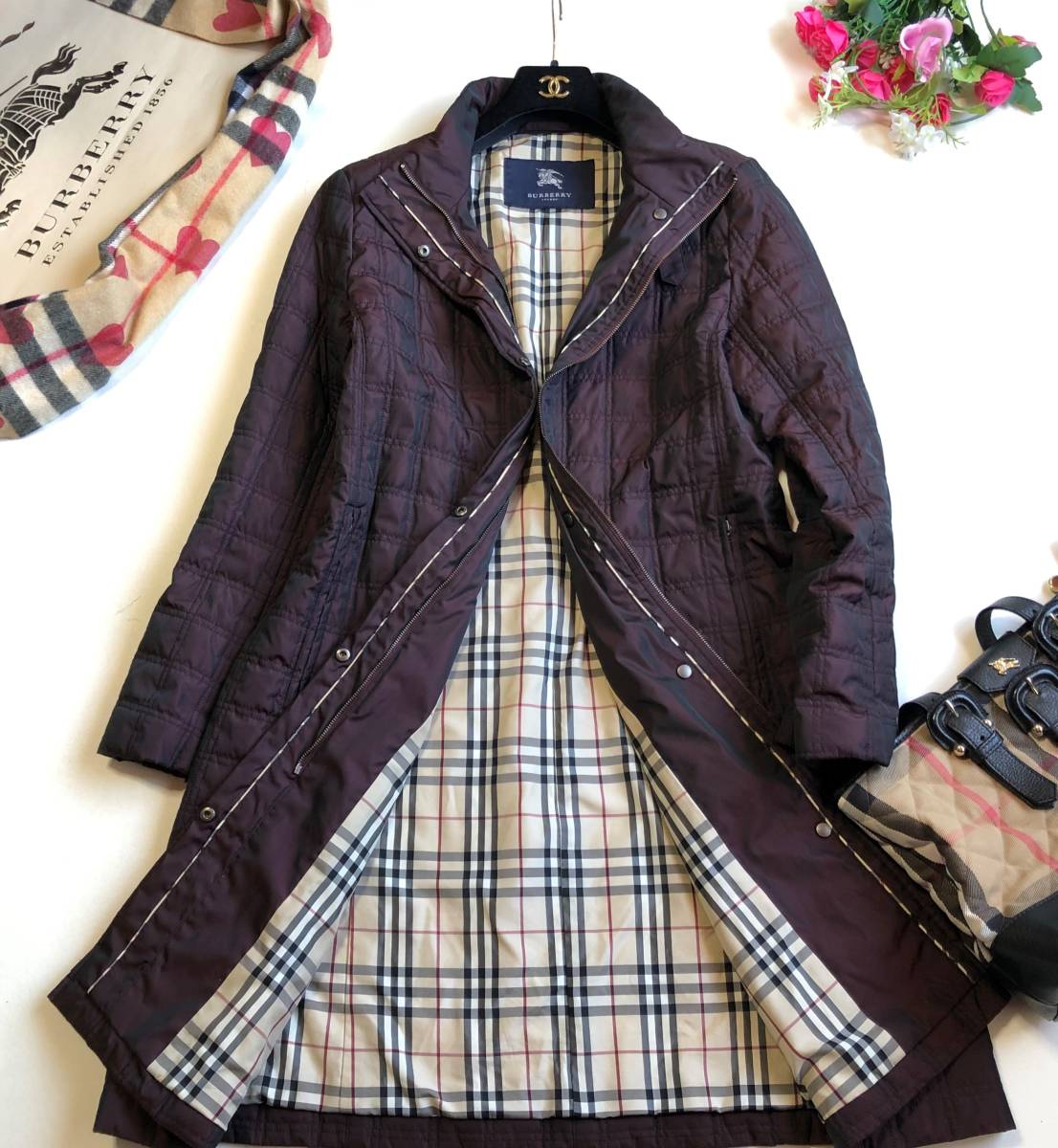 大きいサイズ/バーバリーBURBERRY★中綿キルティングコート　11号/L～LL　ワインレッド★裏ノバチェック★エレガント装い★クリーニング済_画像3