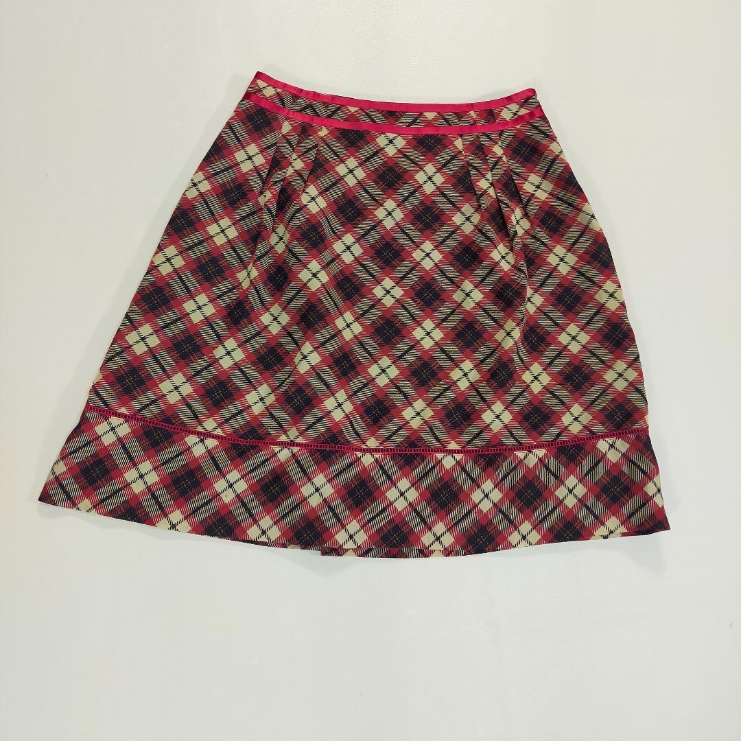 QUEENS COURTgya zha cai do zipper lining equipped made in Japan Queens Court trapezoid skirt knee height sombreness red check size 2 M 2881