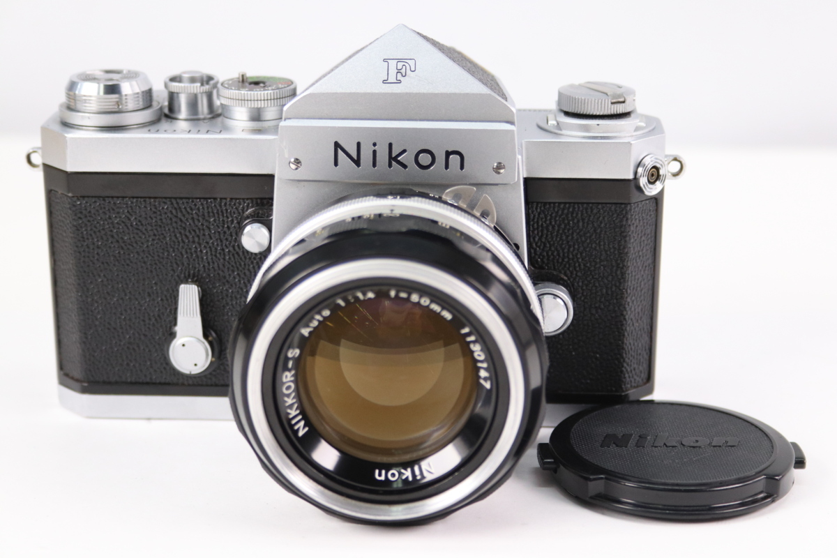 NIKON ニコン F アイレベル 一眼レフ フィルムカメラ NIKKOR-S AUTO