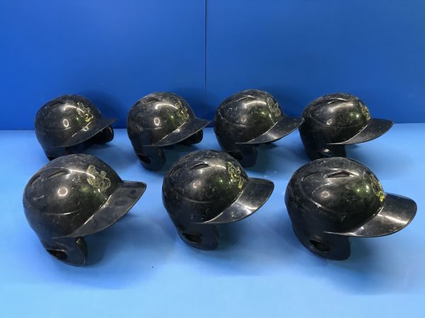 新製品情報も満載 ミズノ 軟式野球 ヘルメット ７つセット - 防具 