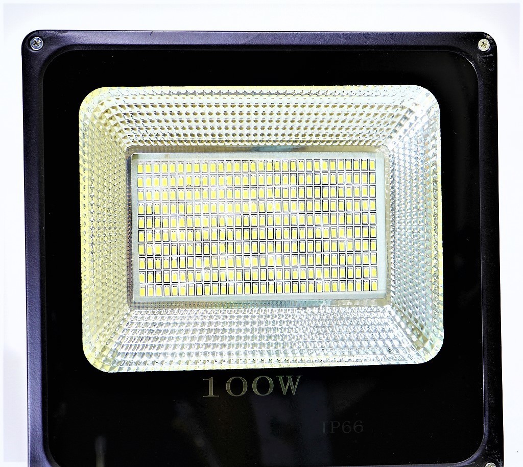 5台セット！【爆連SMDチップ300発搭載】LED100W投光器 6500K白色 IP66 屋外照明！_画像3