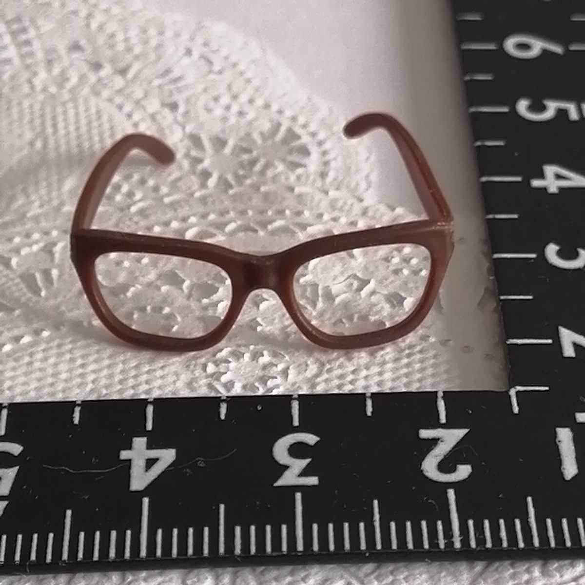 2r0116 人形用 眼鏡 メガネ めがね 茶色 ブラウン バービー ジェニー