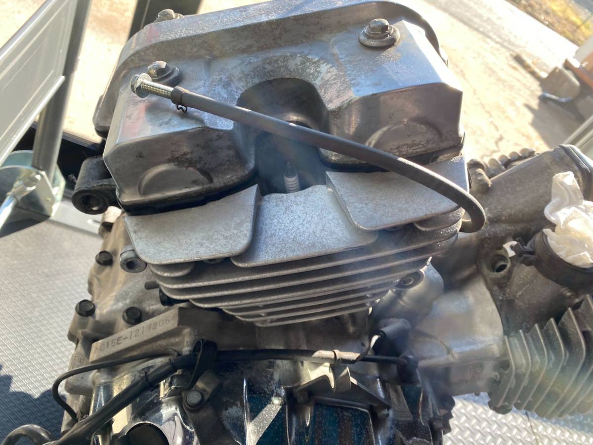 ホンダ V-TWIN ツイン マグナ250 純正 実働 エンジン 白煙異 ホンダ V-TWIN ツイン マグナ250 純正 実働 エンジン 白煙異