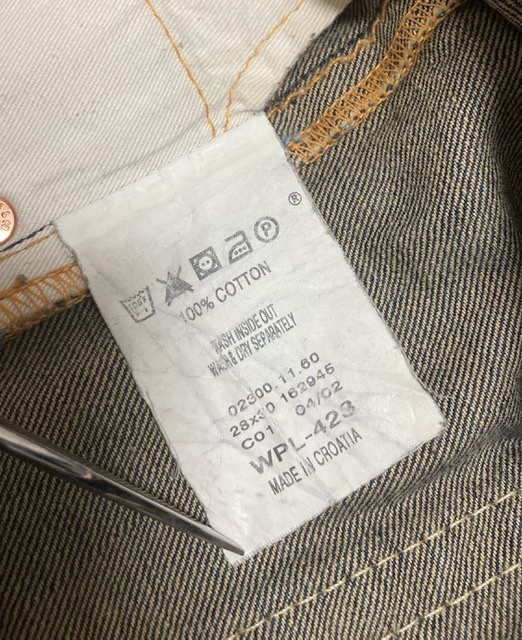 2002FW 初期クロアチア製 Levi's RED 01M F02 w28 リーバイスレッド _画像5