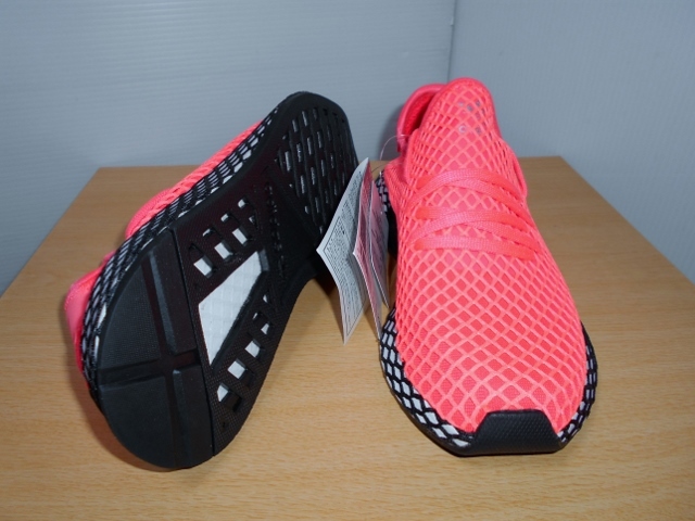 adidas ★DEERUPT RUNNER★22,5㎝★定価14040円★_画像2