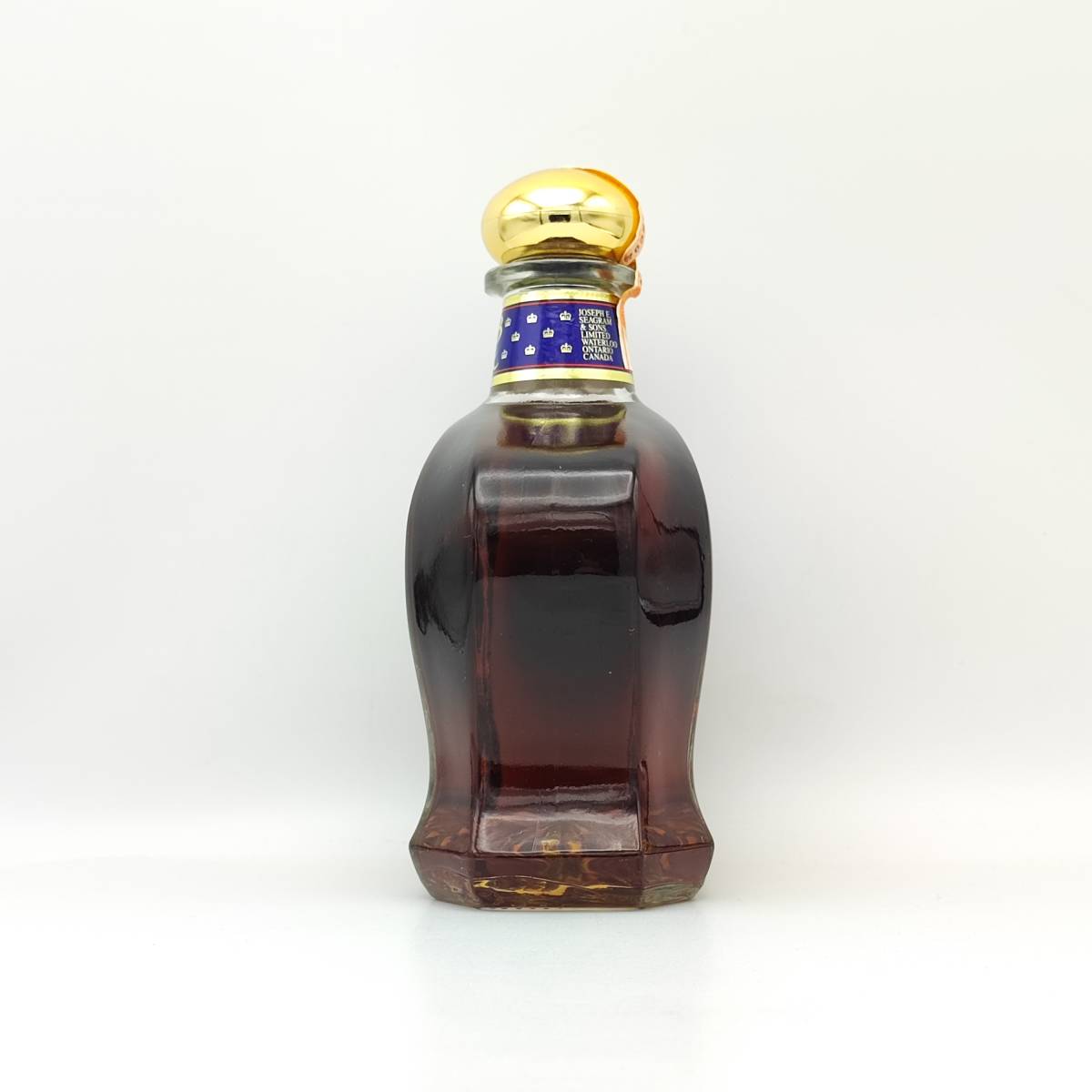 【全国送料無料】Crown Royal LIMITED EDITION 1978 CANADIAN WHISKY CANADIEN 40度 750ml