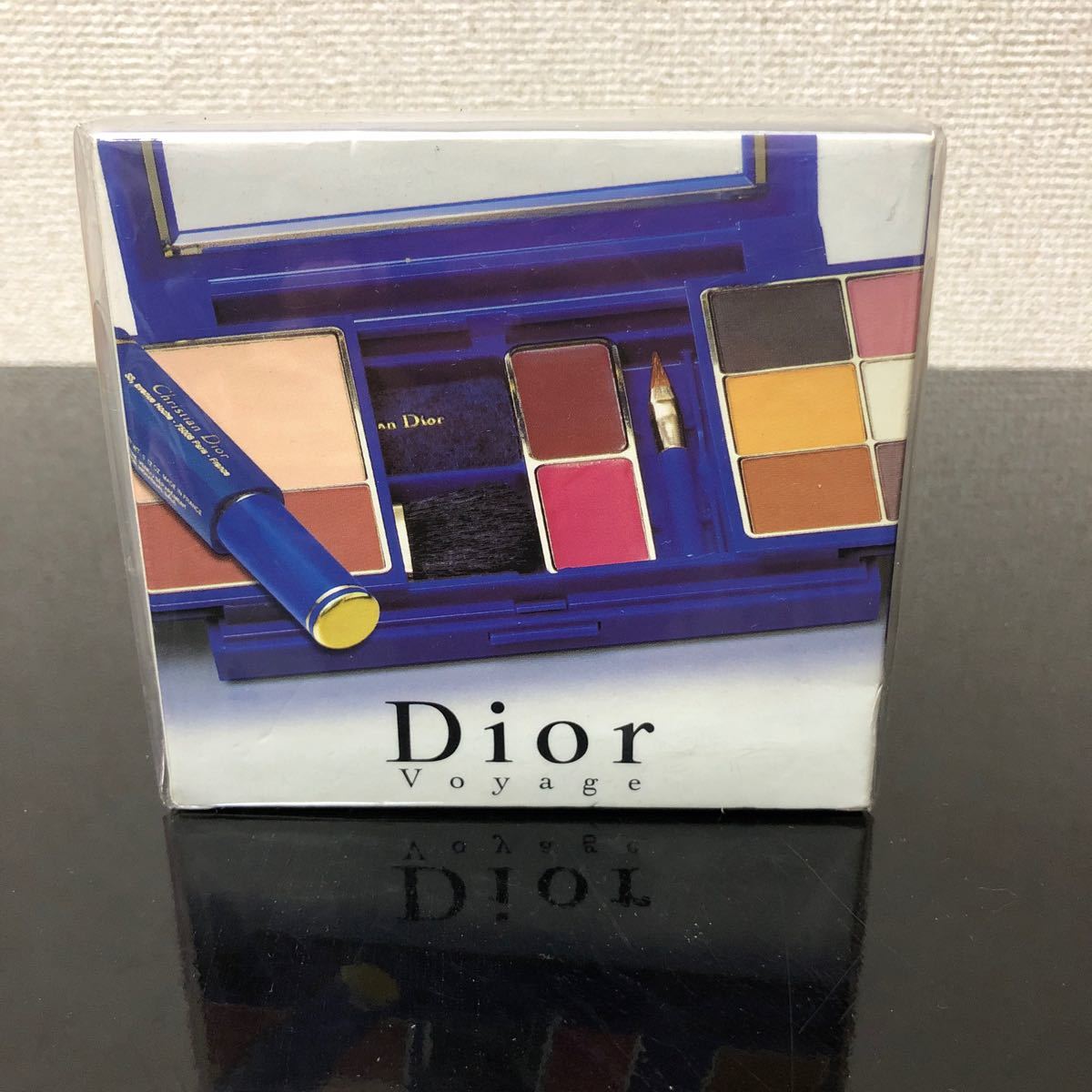 未使用品　Dior ディオール VOYAGE メイクパレット コスメ 化粧品