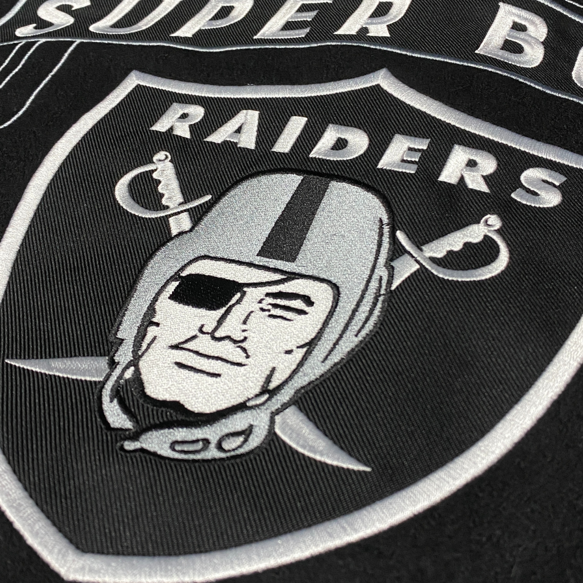 USA正規品 【3XL】 JHデザイン Raiders レイダース 限定 NFL スーパーボウル チャンピオンズ リバーシブル スタジャン 黒 アメフト_画像2