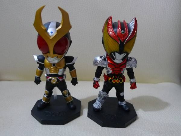 WCF仮面ライダーワールドコレクタブルフィギュア 014アギト 015キバ_画像1